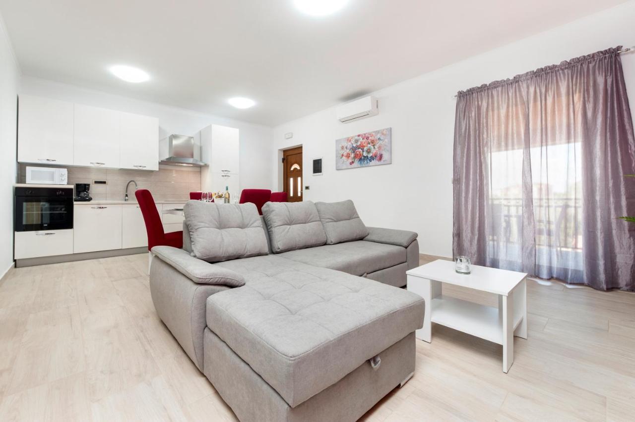 Comfort Apartments Karla Rovinj Exterior foto